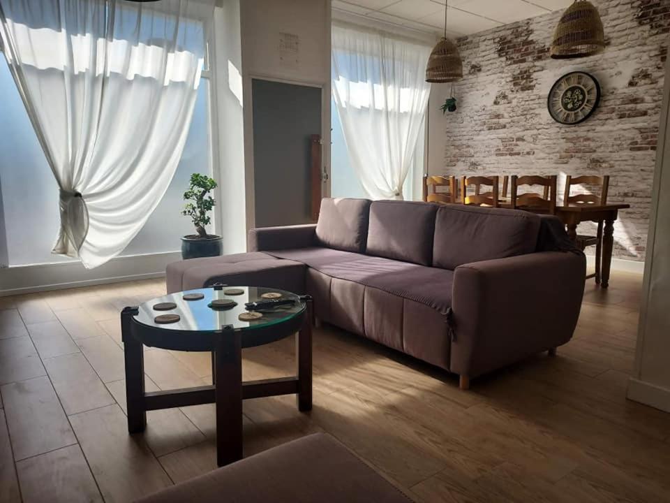 La Sweet Du Globe Maubeuge Apartment Ngoại thất bức ảnh